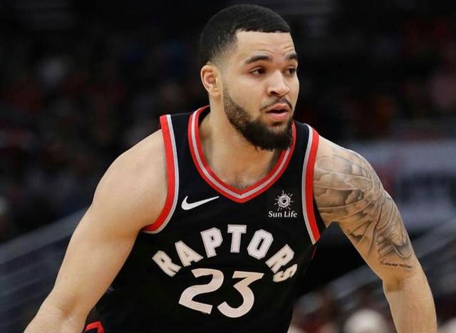 他不仅曾是 他不仅曾是