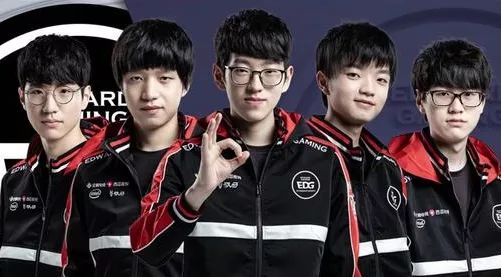 者一直在思 者一直在思